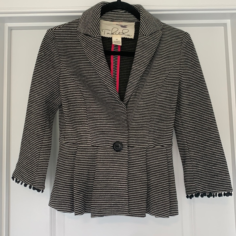 ANTHROPOLOGIE Sweater Blazer